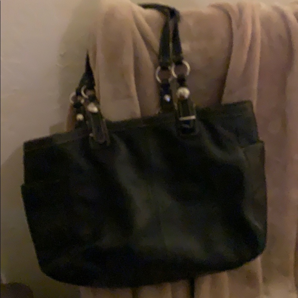 Coach Handbag - Picture 2 of 3